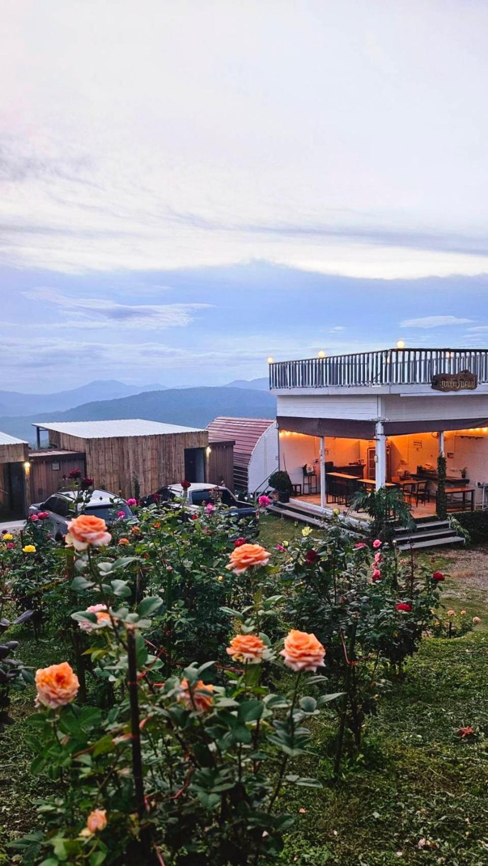Hotel Mon Jam Memory Camp Zewnętrze zdjęcie